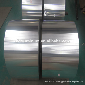 Aluminium foil in food and drink packaging applications